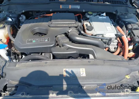 2015 Ford Fusion Energi Titanium from USA, damaged, VIN 3FA6P0SU1FR206433